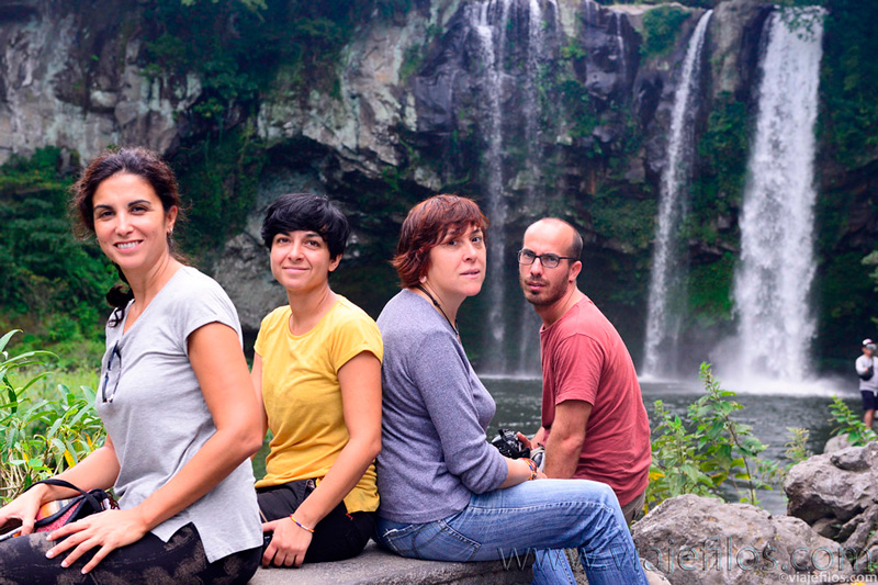 cascada de Jeongbang