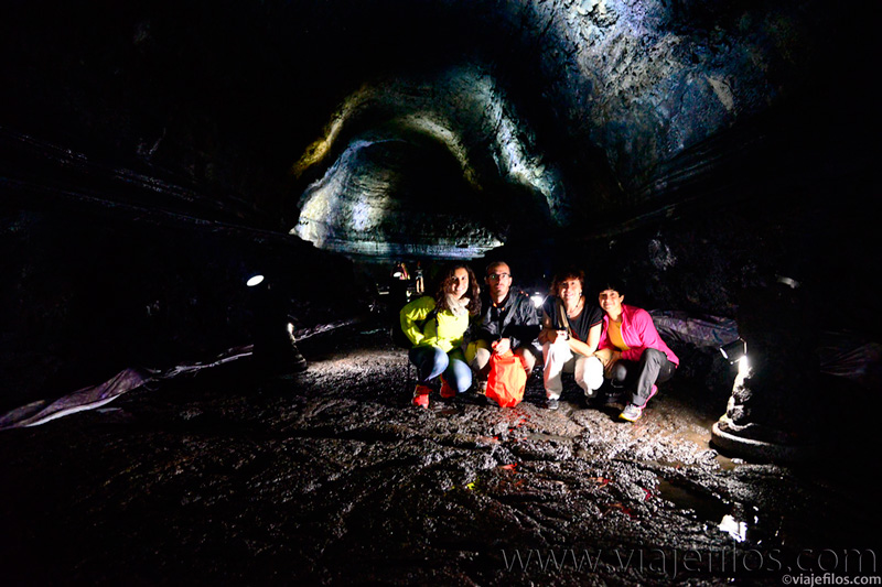 Túnel de lava de Manjanggul, una de las cosas que visitar en la isla de Jeju Túnel de lava de Manjanggul, una de las cosas que visitar en la isla de Jeju