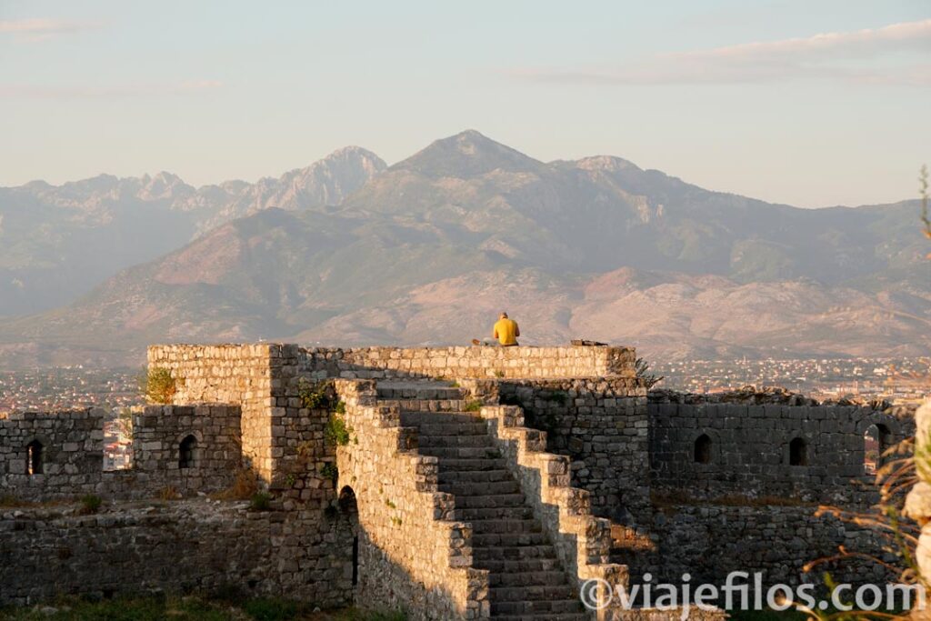 Las vistas desde el Castillo de Rozafa, Shkodër, uno de los lugares imprescindible de Albania