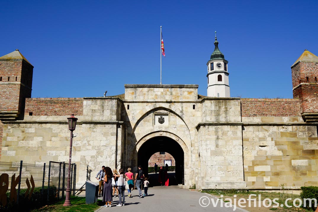 Puerta Karadorde de la fortaleza de Belgrado