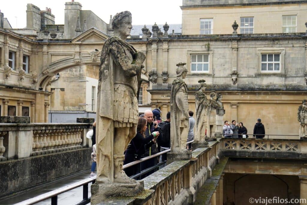 Termas romanas de Bath, uno de los lugares más impresionantes de los alrededores de Bath